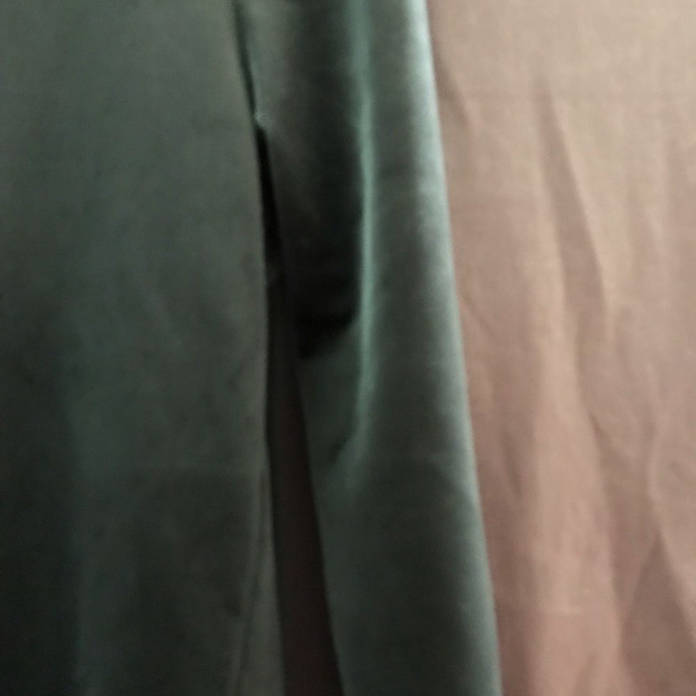 ’velvety fabric in rosy pink